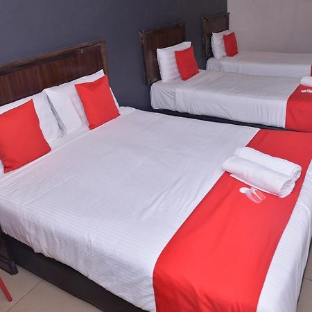 Nice Stay Hotel Raub Eksteriør bilde
