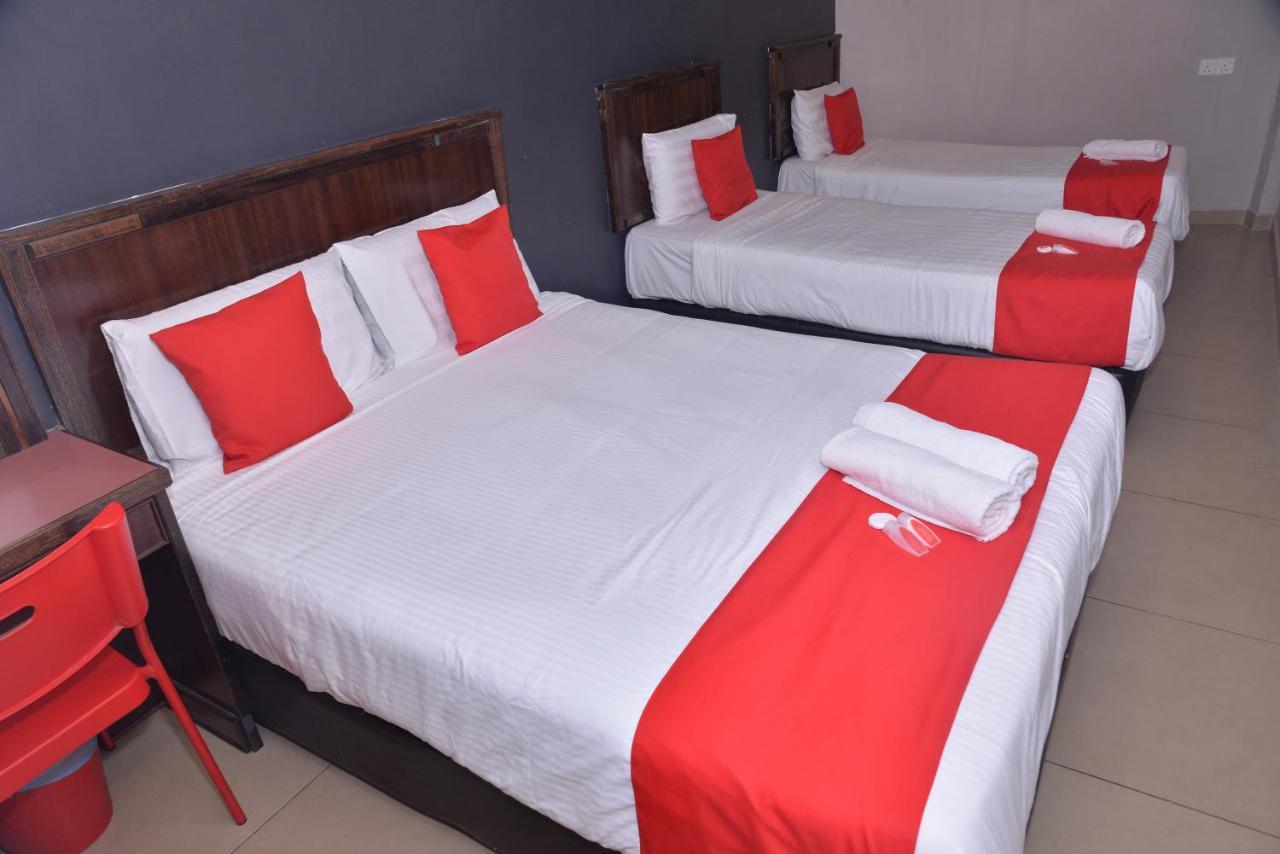 Nice Stay Hotel Raub Eksteriør bilde