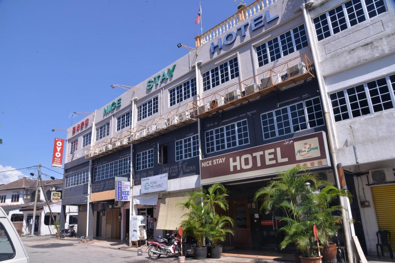 Nice Stay Hotel Raub Eksteriør bilde