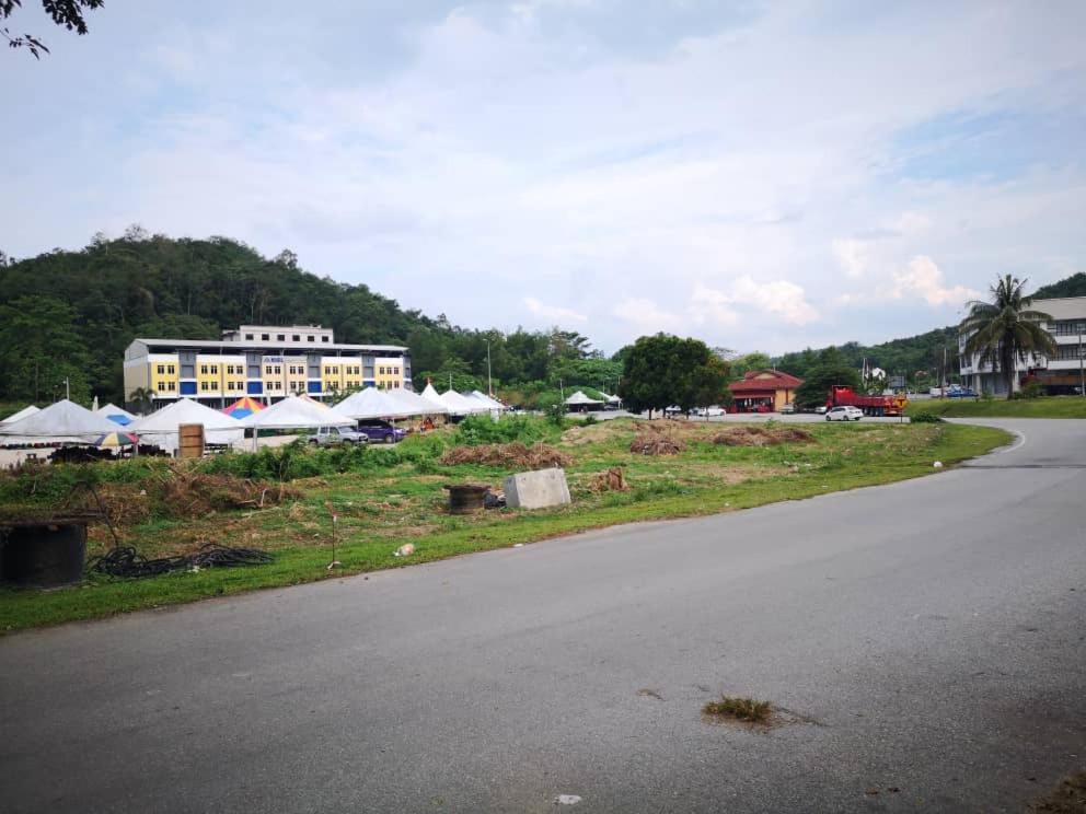 Nice Stay Hotel Raub Eksteriør bilde